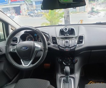 Ford Fiesta S 2018 - Ford Fiesta S 2018, màu trắng, vay 75%, xe lướt 7000km