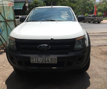 Ford Ranger XL 2.2L 4x4 MT 2012 - Cần bán gấp Ford Ranger XL 2.2L 4x4 MT đời 2012, màu trắng 