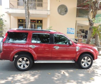 Ford Everest 2013 - Gia đình cần bán Ford Everest 2013, số sàn, máy dầu