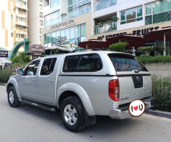 Nissan Navara LE 2.5MT 4WD 2013 - Ô Tô Thủ Đô bán Nissan Navara LE 2.5MT 4WD 2013, màu bạc 359 triệu