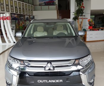 Mitsubishi Outlander 2.0 Pre 2019 - Mitsubishi Outlander 2.0 Pre giá giảm kịch sàn, nhiều ưu đãi khuyến mại - Liên hệ: 0985.598.257