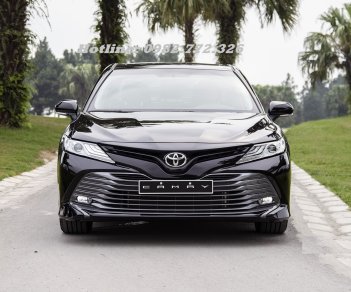 Toyota Camry Q 2019 - Bán Toyota Camry Q sản xuất năm 2019, màu đen