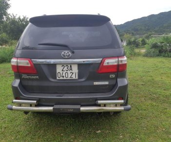 Toyota Fortuner   2010 - Bán Toyota Fortuner đời 2010, màu xám, chính chủ, giá tốt