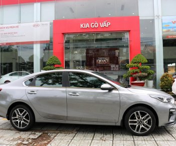 Kia Cerato   2.0 Premium 2019 - Bán xe Kia Cerato 2019 Premium 2.0 giá tốt, hỗ trợ vay ngân hàng với lãi suất ưu đãi