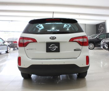 Kia Sorento 2017 - Bán Kia Sorento đời 2017, máy dầu giá tốt