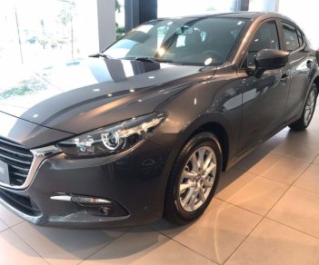 Mazda 3   2018 - Cần bán xe Mazda 3 đời 2018, màu xám, giá tốt