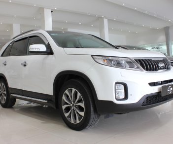 Kia Sorento 2017 - Bán Kia Sorento đời 2017, máy dầu giá tốt