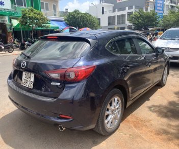 Mazda 3 2018 - Bán ô tô Mazda 3 Hatchback 2018, màu xanh đá lướt 9000 km