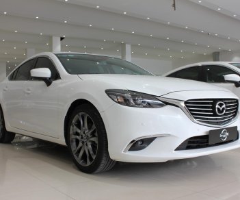 Mazda 6 2.0 Luxury 2018 - Cần bán xe Mazda 6 2.0 Luxury 2018, màu trắng