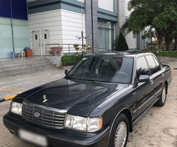 Toyota Crown 1994 - Gia đình bán Toyota Crown năm sản xuất 1994, xe nhập, màu xanh xám