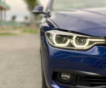 BMW 3 Series  320i LCI 2016 - Bán BMW 320i LCI 2016 màu xanh / kem