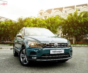 Volkswagen Tiguan Allspace 2019 - Bán Volkswagen Tiguan Allspace 2019, màu xanh lam, nhập khẩu