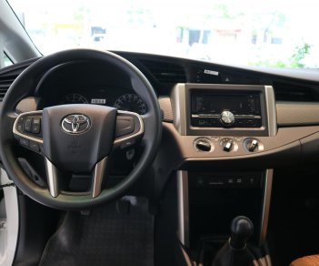 Toyota Innova 2.0 E 2019 - Toyota Innova sx 2019 đủ màu, số sàn giao ngay + Gói khuyến mãi cực sốc