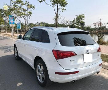 Audi Q5 3.2 Quattro 2009 - Bán Audi Q5 3.2 Quattro xuất Mỹ màu trắng, model 2010. Biển Hà Nội