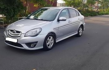 Hyundai Verna   2011 - Cần bán xe Hyundai Verna full option đời 2010, ĐK 2011 màu bạc, nhập khẩu