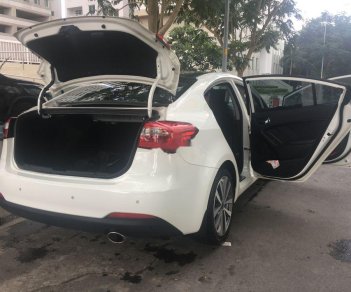 Kia K3 2.0 2014 - Bán Kia K3 2.0 sản xuất năm 2014, màu trắng chính chủ, Odo : 42000km