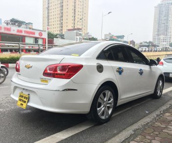 Chevrolet Cruze  1.8 LTZ 2017 - Cần bán xe Chevrolet Cruze 1.8 LTZ đời 2017, màu trắng, 525tr