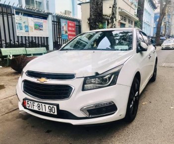 Chevrolet Cruze 1.8LTZ  2016 - Cần bán Chevrolet Cruze 1.8LTZ đời 2016, màu trắng, xe gia đình