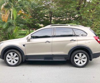 Chevrolet Captiva LTZ  2009 - Cần bán xe Chevrolet Captiva LTZ máy dầu, hàng hiếm sản xuất năm 2009, màu vàng