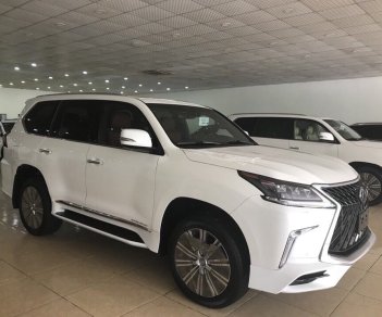 Lexus LX 2019 - Bán Lexus LX570 4 chỗ sản xuất 2019,4 ghế massage, 4 cửa hít, màu trắng, nội thất da bò, xe giao ngay