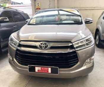 Toyota Innova V 2017 - Bán Innova V xe 7 chỗ sx 2017 tự động, mua trả góp, giảm 40tr ạ