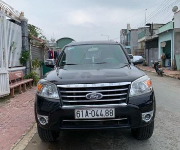 Ford Everest 2011 - Chính chủ bán Ford Everest Limited đời 2011, màu đen, nhập khẩu