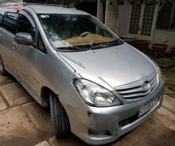 Toyota Innova J 2008 - Cần bán gấp Toyota Innova J 2008, màu bạc