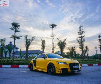 Audi TT 2008 - Cần bán xe Audi TT sản xuất năm 2008, màu vàng, nhập khẩu