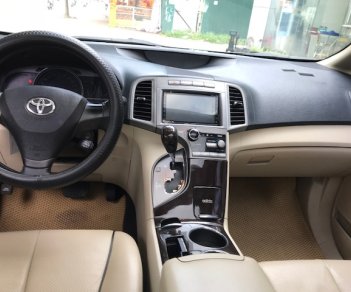 Toyota Venza 2.7 2009 - Bán nhanh chiếc Toyota Venza 2.7 màu trắng, xe sản xuất 2009