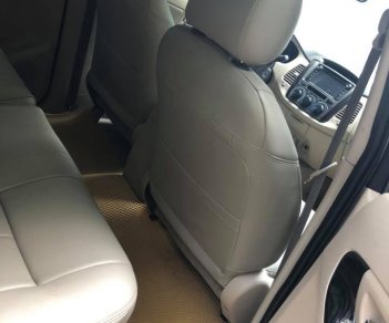 Toyota Innova 2013 - Chính chủ bán Innova 2013 E, màu vàng cát, LH 0981662851