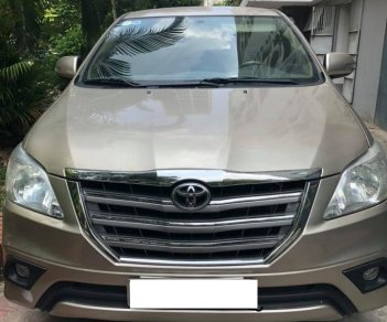 Toyota Innova 2013 - Chính chủ bán Innova 2013 E, màu vàng cát, LH 0981662851