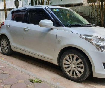 Suzuki Swift   2013 - Bán Suzuki Swift đời 2013, màu trắng, nhập khẩu 