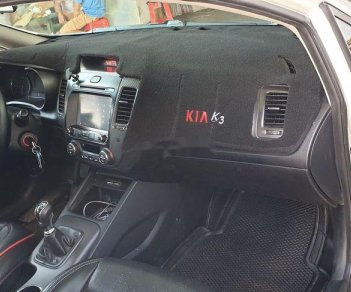 Kia K3    2014 - Bán Kia K3 sản xuất năm 2014, màu trắng, xe nhập giá cạnh tranh