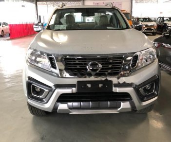 Nissan Navara 2019 - Bán xe Nissan Navara năm sản xuất 2019, màu bạc, xe nhập