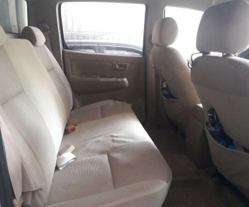 Toyota Hilux 2009 - Bán Toyota Hilux năm 2009, màu vàng, nhập khẩu, máy dầu