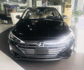 Hyundai Elantra 2019 - "Sốc" Hyundai Elantra 2019 khuyến mãi phụ kiện + giao xe ngay, hotline 0974 064 605