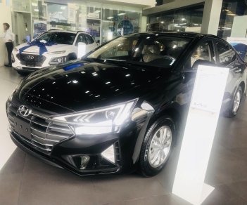 Hyundai Elantra 2019 - "Sốc" Hyundai Elantra 2019 khuyến mãi phụ kiện + giao xe ngay, hotline 0974 064 605