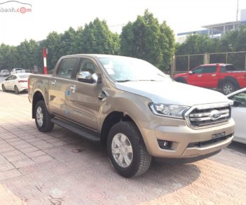 Ford Ranger XLT 2.2L 4x4 MT 2019 - Bán ô tô Ford Ranger XLT 2.2L 4x4 MT đời 2019, màu vàng, nhập khẩu nguyên chiếc, giá 739tr