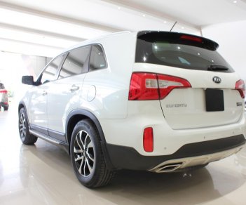 Kia Sorento 2019 - Bán xe Kia Sorento GATH 2.4AT model 2019, lướt odo 17000km, giá thương lượng