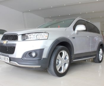 Chevrolet Captiva 2.4 AT 2015 - Cần bán Chevrolet Captiva 2.4 AT 2015, trả trước chỉ từ 163tr. Hotline: 0985.190491 Ngọc