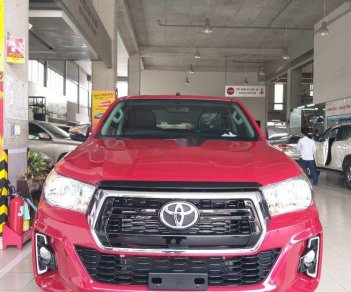 Toyota Hilux   2019 - Cần bán Toyota Hilux năm 2019, màu đỏ, nhập khẩu