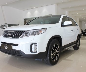 Kia Sorento 2.4 AT 2019 - Bán xe Kia Sorento 2.4 AT 2019, màu trắng, trả trước chỉ từ 267tr, hotline: 0985.190491 Ngọc