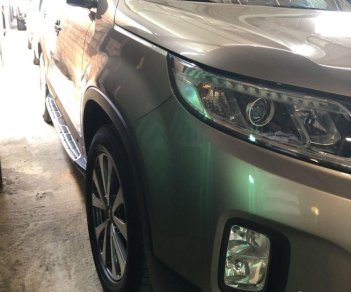 Kia Sorento 2016 - Lên đời bán Kia Sorento sản xuất năm 2016, màu xám