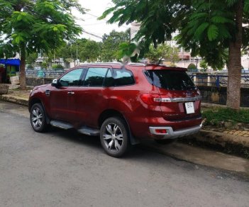 Ford Everest 2017 - Bán Ford Everest Titanium 2.2L 4x2 AT 2017, màu đỏ, nhập khẩu