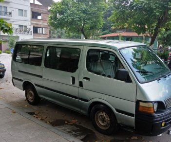 Toyota Hiace 2002 - Bán Toyota Hiace năm 2002, 3 chỗ 990kg