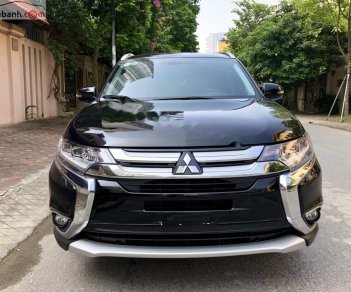 Mitsubishi Outlander 2018 - Bán Mitsubishi Outlander 2.4 CVT đời 2018, màu đen chính chủ