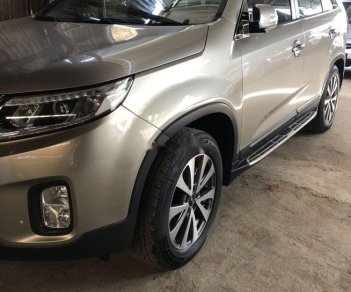 Kia Sorento 2016 - Lên đời bán Kia Sorento sản xuất năm 2016, màu xám