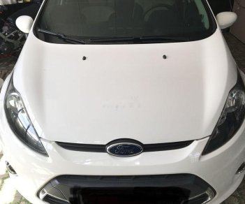 Ford Fiesta   S 1.6AT 2011 - Bán Ford Fiesta S đời 2011, màu trắng số tự động
