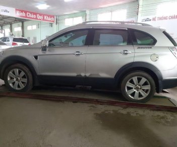 Chevrolet Captiva   Maxx  2010 - Bán Chevrolet Captiva Maxx đời 2010, màu bạc số tự động, giá chỉ 345 triệu