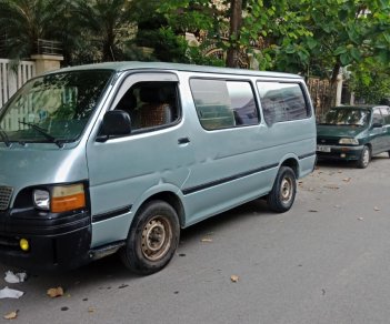 Toyota Hiace 2002 - Bán Toyota Hiace năm 2002, 3 chỗ 990kg